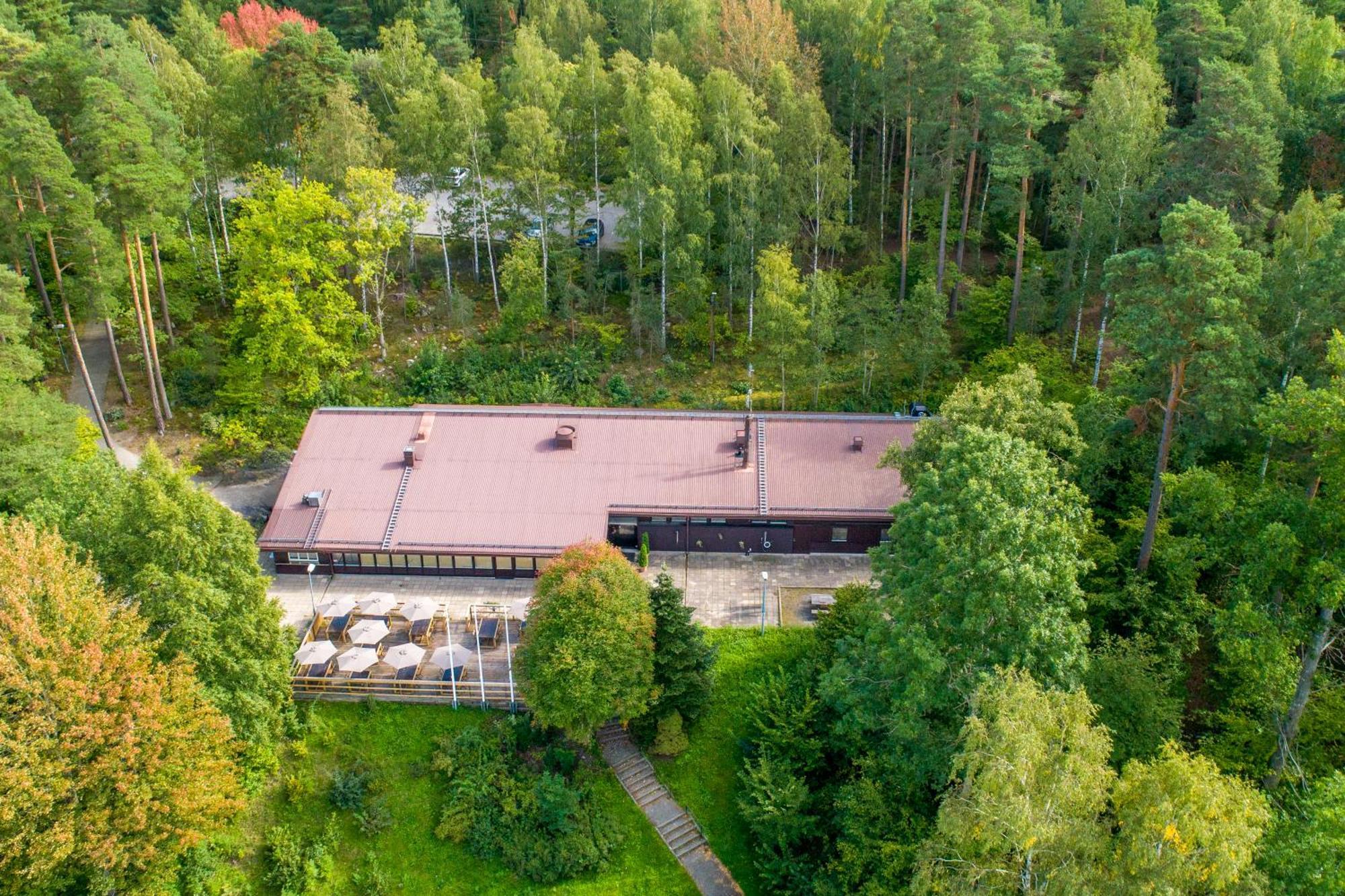 Kallhaellsbaden Strandhotell Ерфелла Экстерьер фото