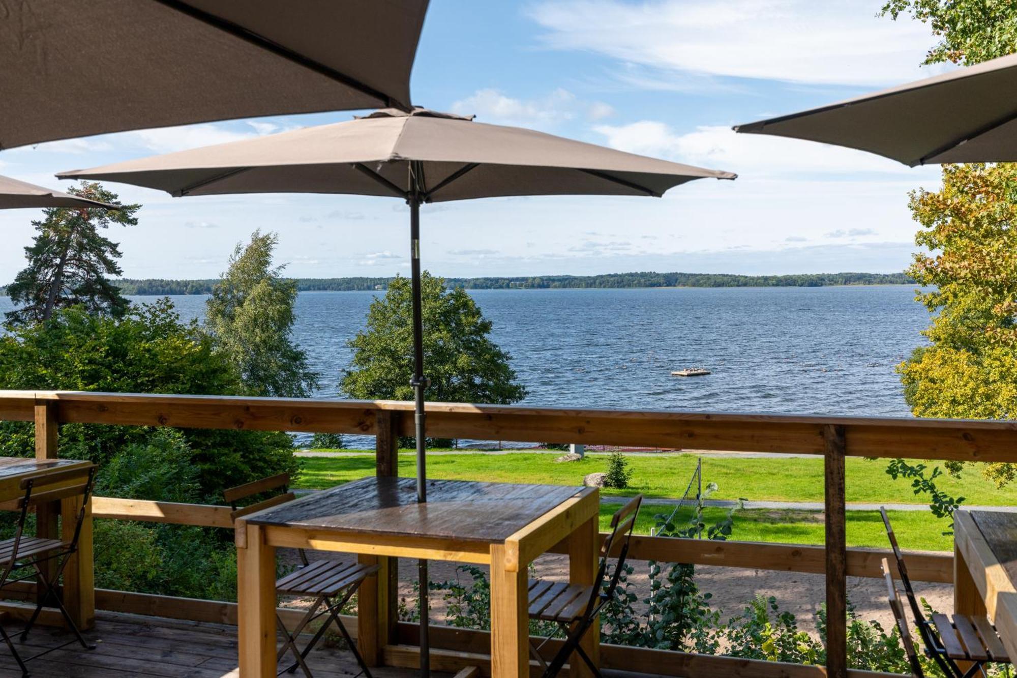 Kallhaellsbaden Strandhotell Ерфелла Экстерьер фото